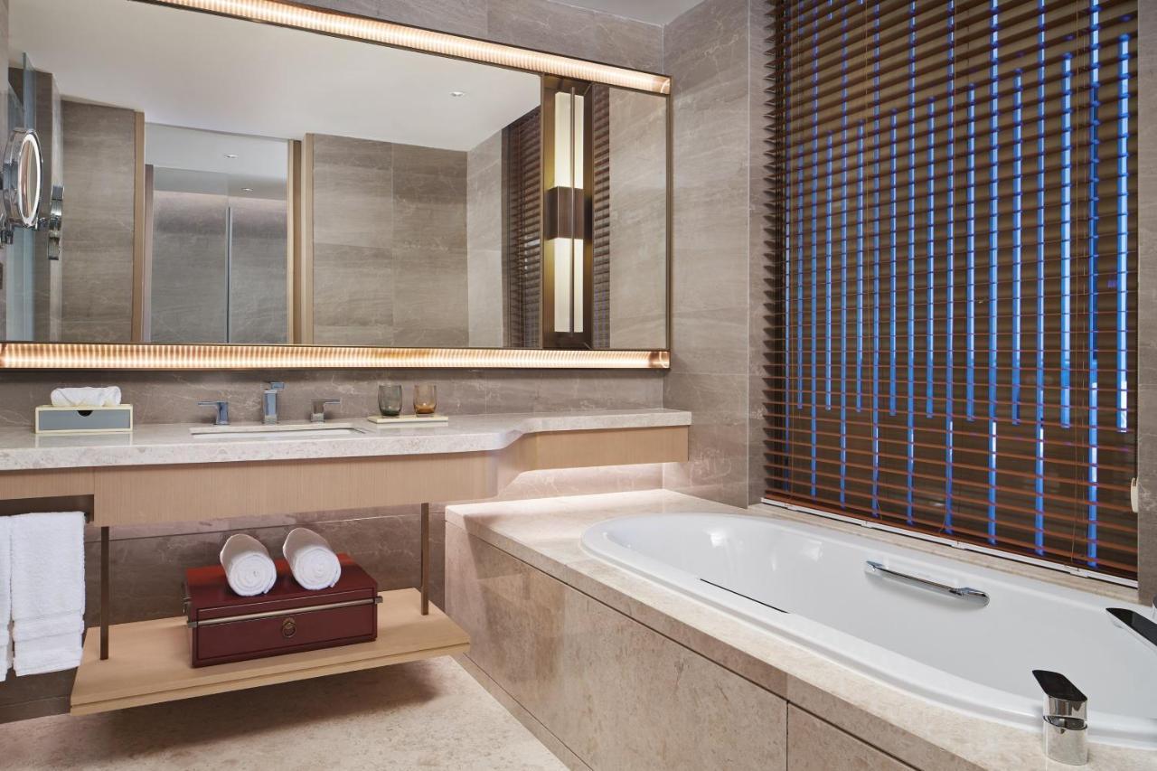 Sheraton Yunfu Xinxing Hotel Exteriér fotografie