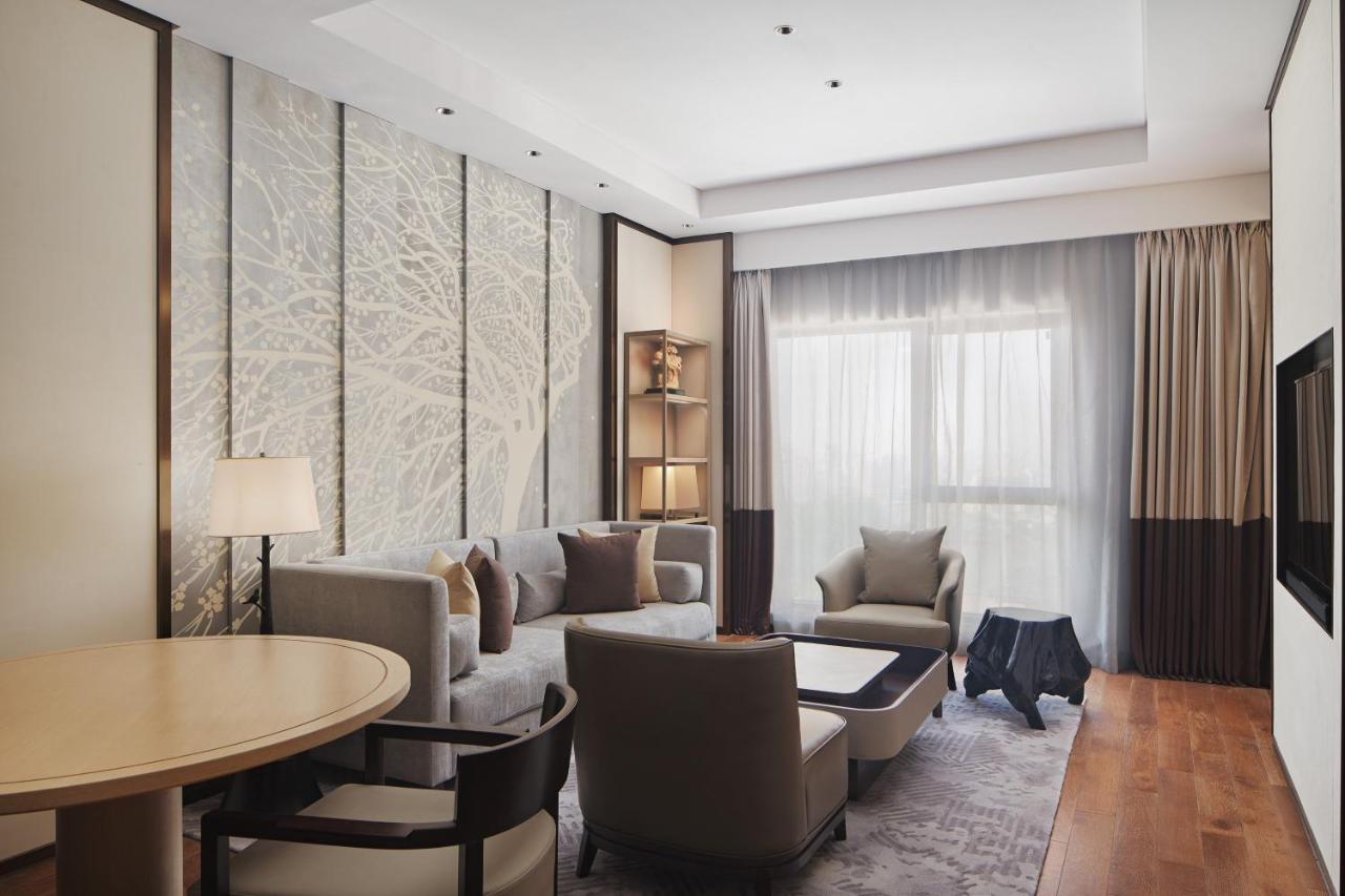 Sheraton Yunfu Xinxing Hotel Exteriér fotografie